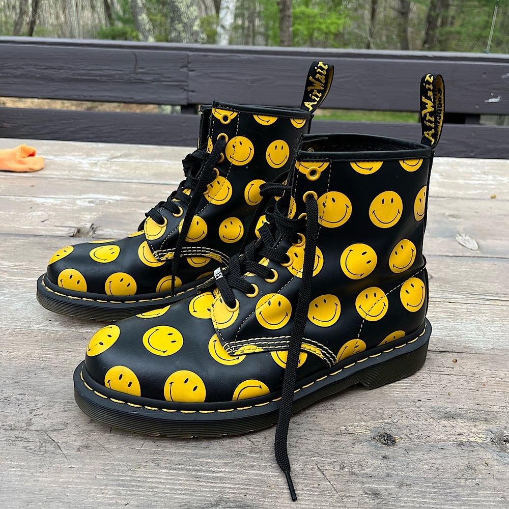 Smiley Dr Marten Limited Edition